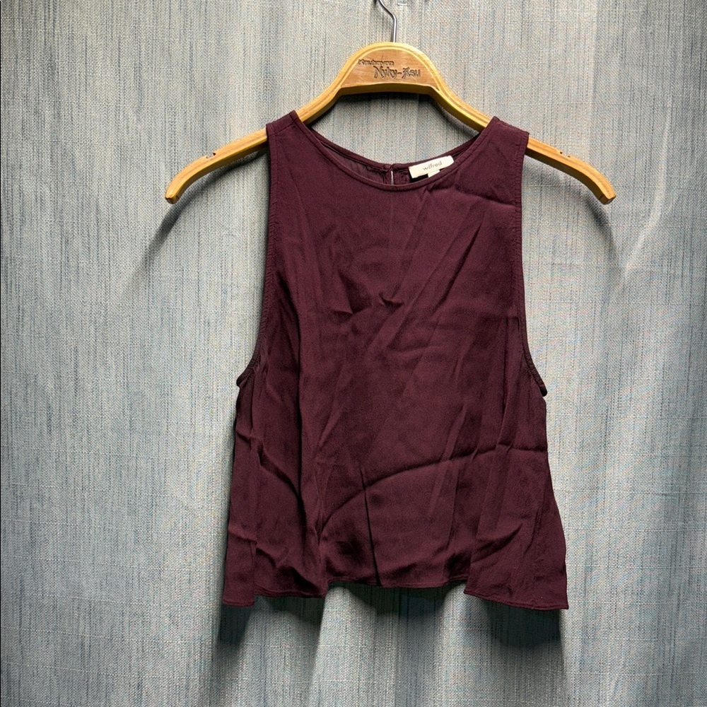 Aritzia Wilfred Deep Burgundy crop style Tank Top size small